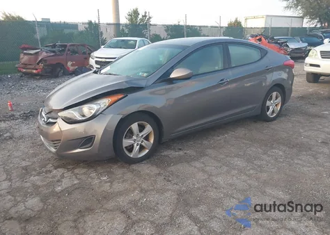2013 Hyundai Elantra Gls z USA, uszkodzony, nr VIN 5NPDH4AE1DH268348